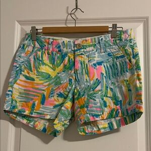 Lilly Pulitzer Vibrant Tropical Print Women's Callahan Shorts